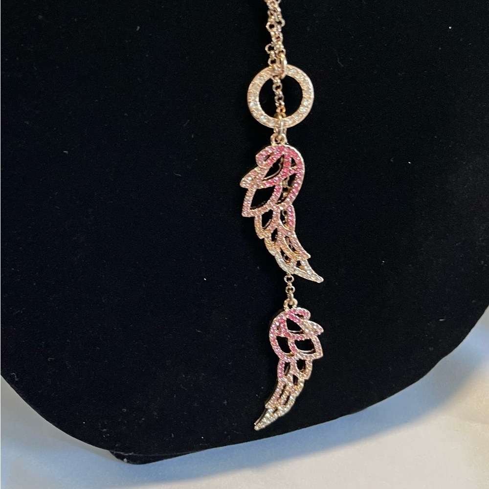 Betsy Johnson Rose Gold Tone Pink Ombre Rhinestone Angel Wing Lariat Necklace